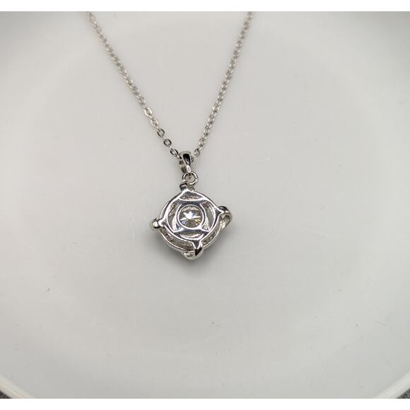 Authentic Moissanite Windmill Necklace Spring Ring Closure  925 Silver NWT - Picture 10 of 14